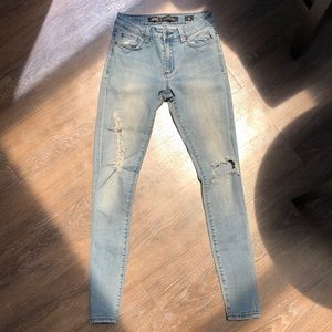 Light wash jeans